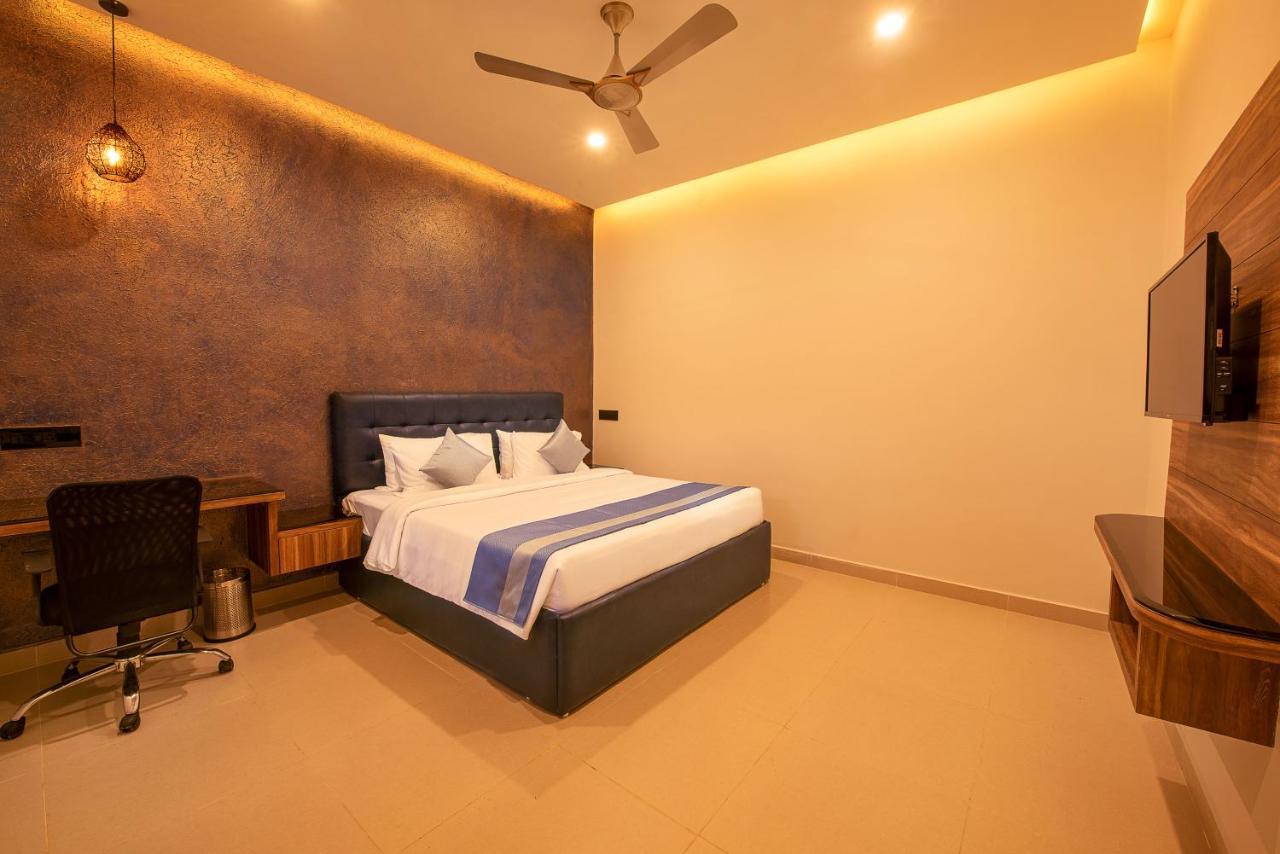Hometown Galleria Manipal Kültér fotó